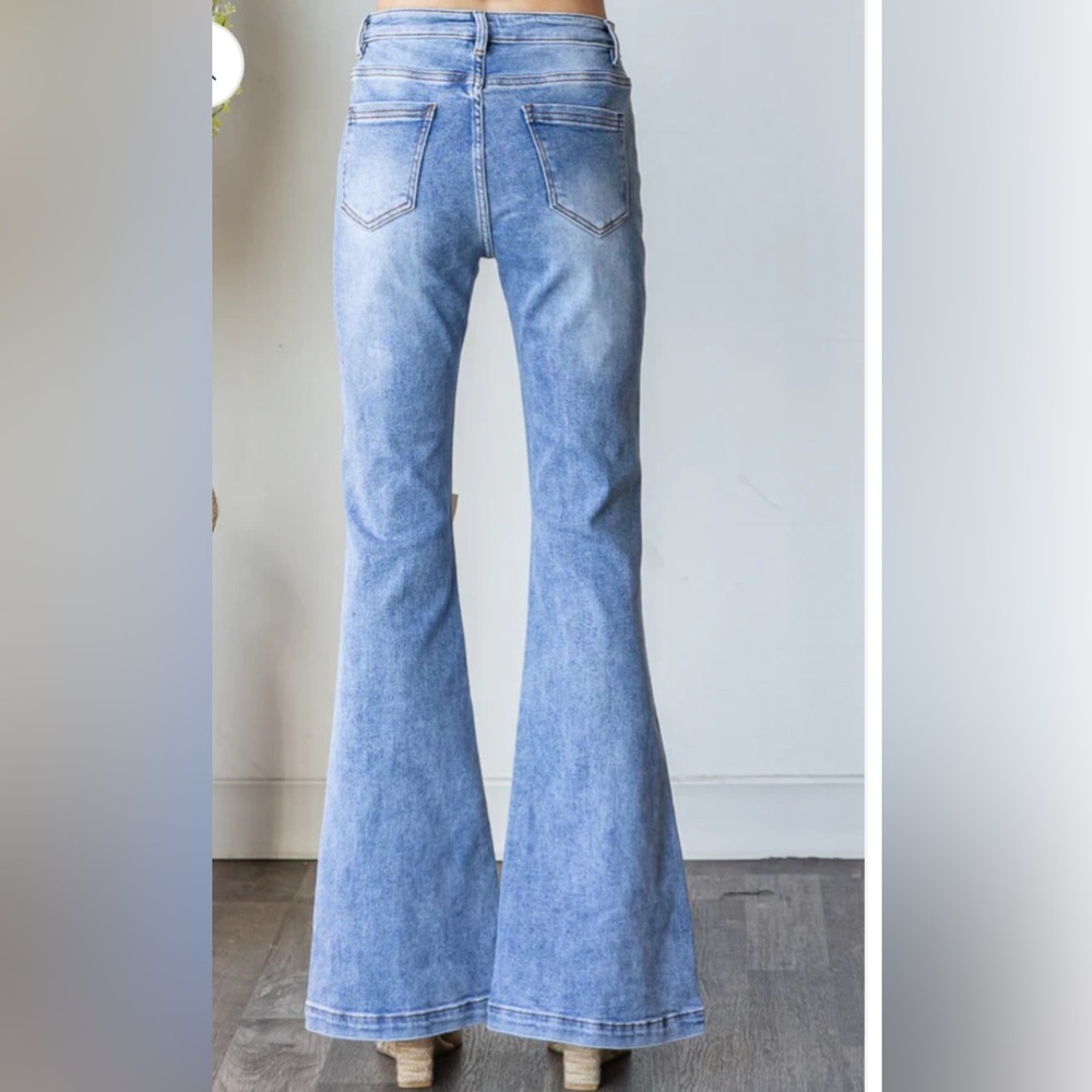 Oli & Hali Blue Denim Wide Leg Jeans with White Bow Accents - Picture 9 of 9